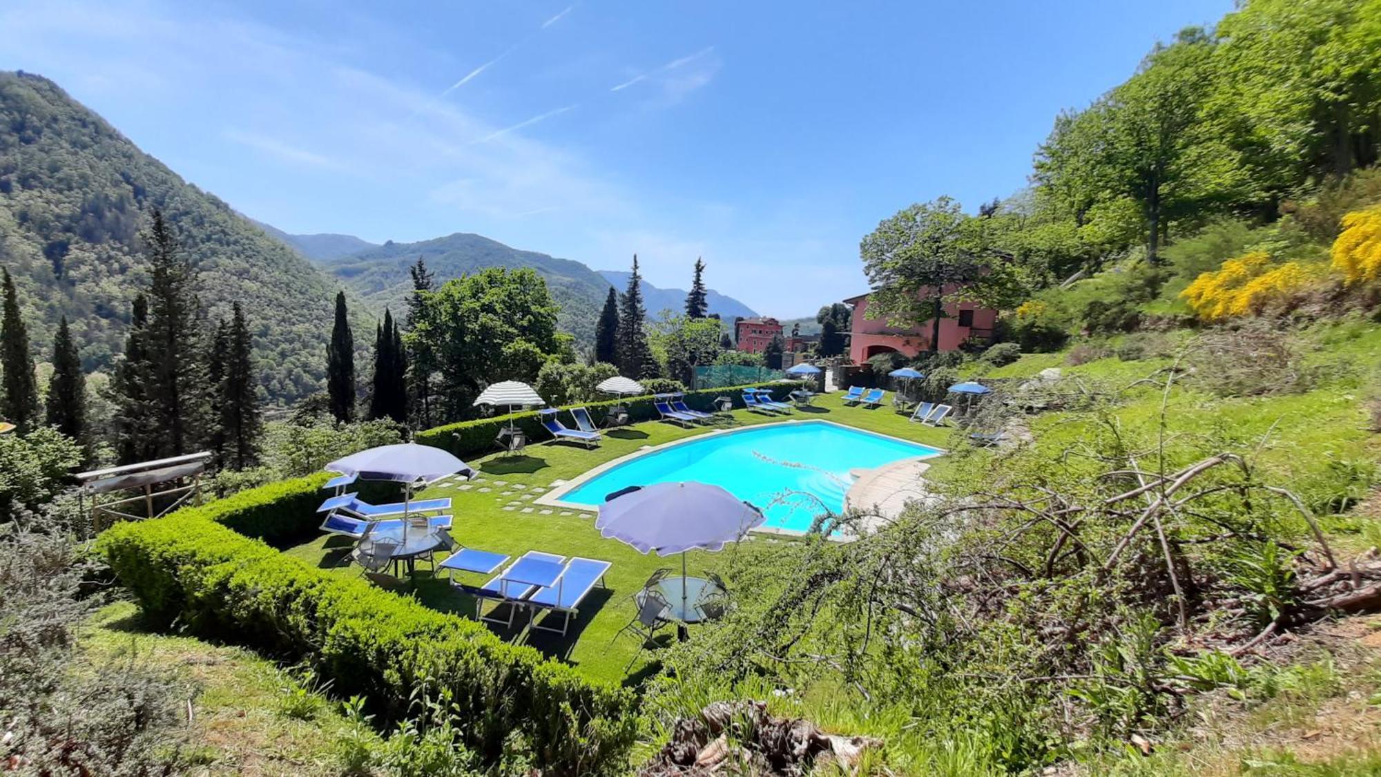 Agriturismo La Torre Бани ди Лука Екстериор снимка