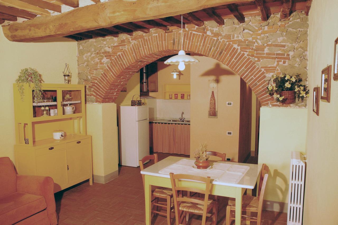 Agriturismo La Torre Бани ди Лука Екстериор снимка